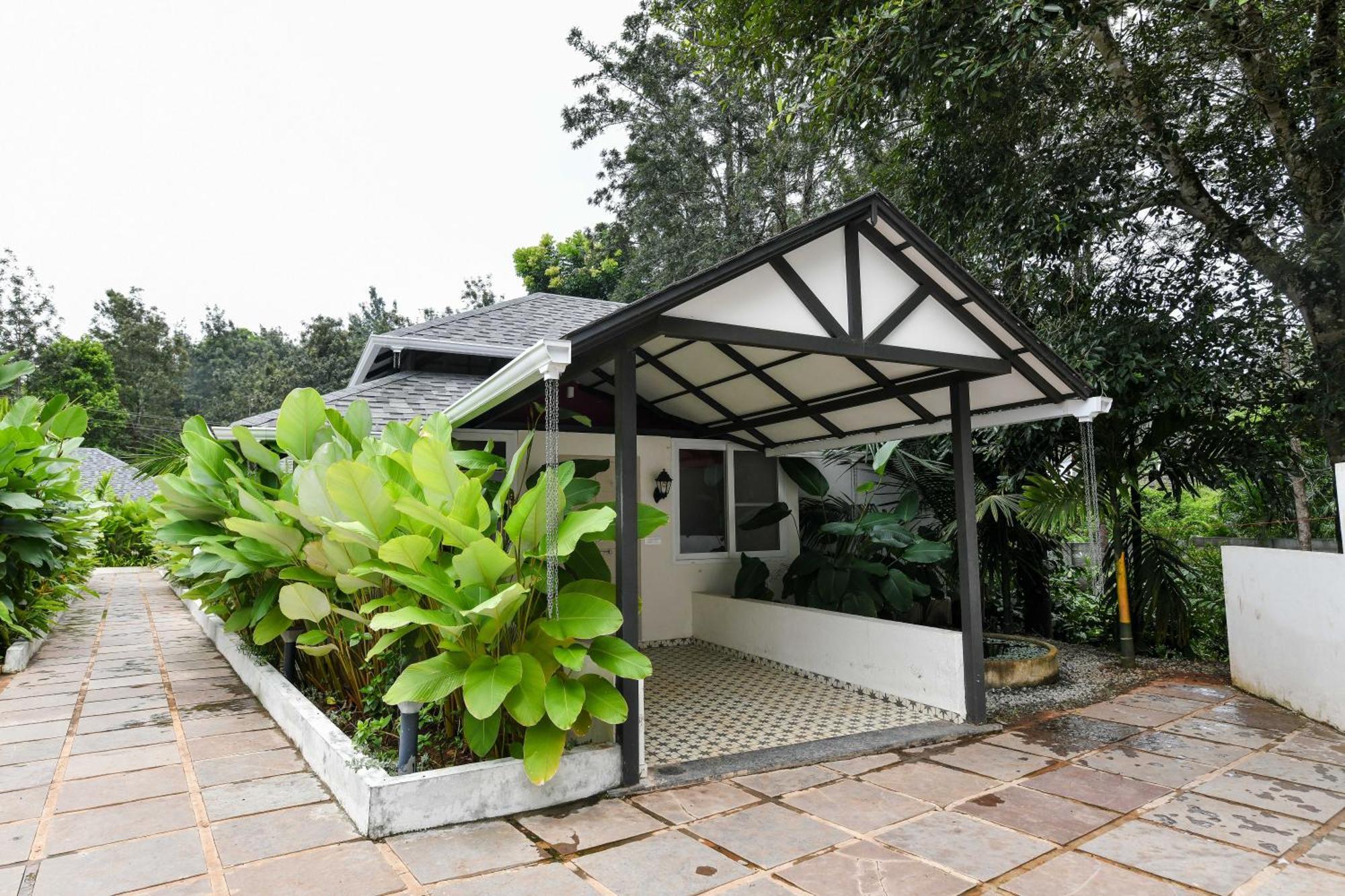Inventree Aranya Resort & Spa 马迪凯里 外观 照片