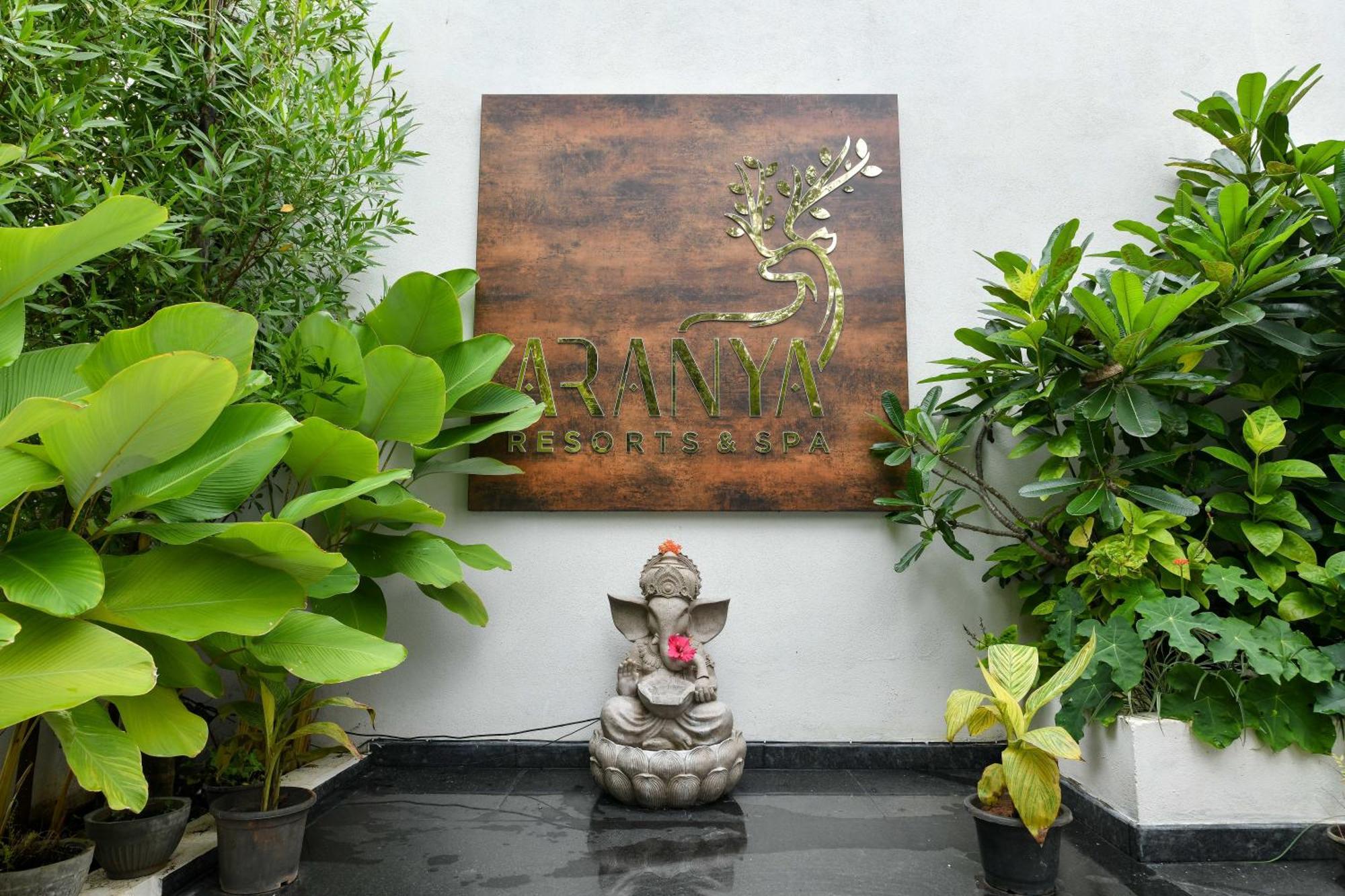 Inventree Aranya Resort & Spa 马迪凯里 外观 照片