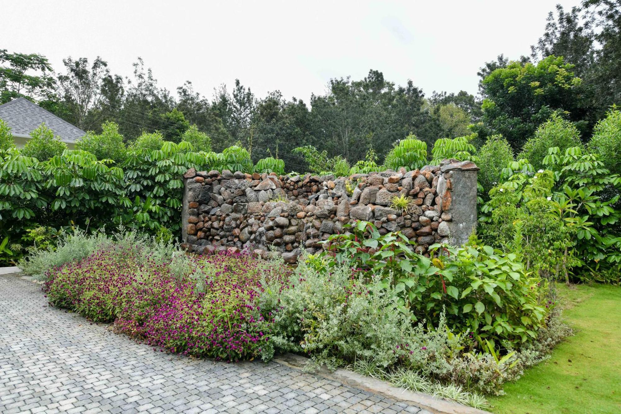 Inventree Aranya Resort & Spa 马迪凯里 外观 照片