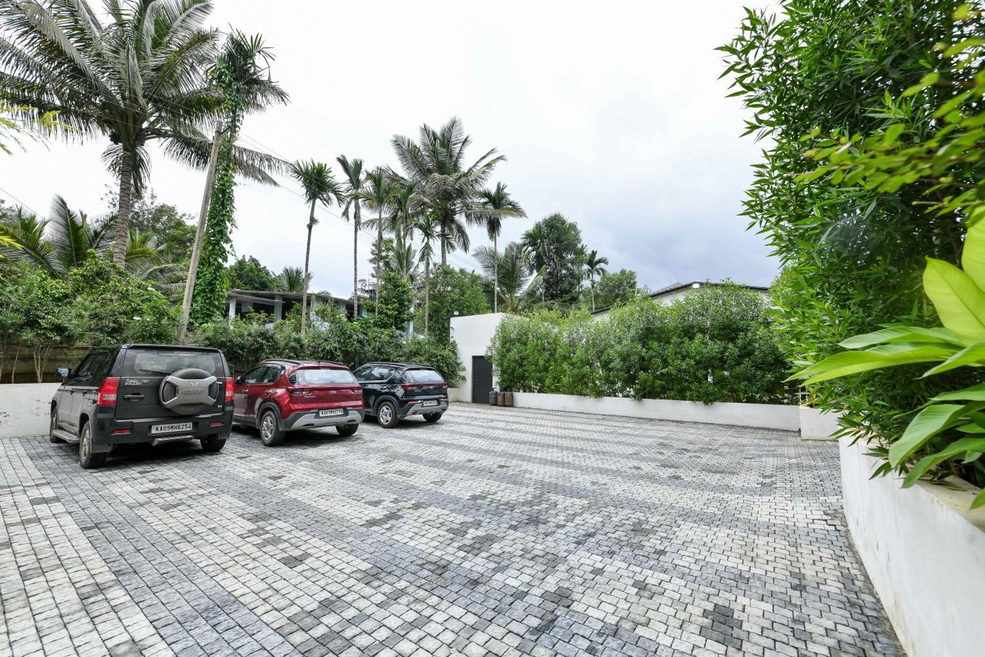 Inventree Aranya Resort & Spa 马迪凯里 外观 照片