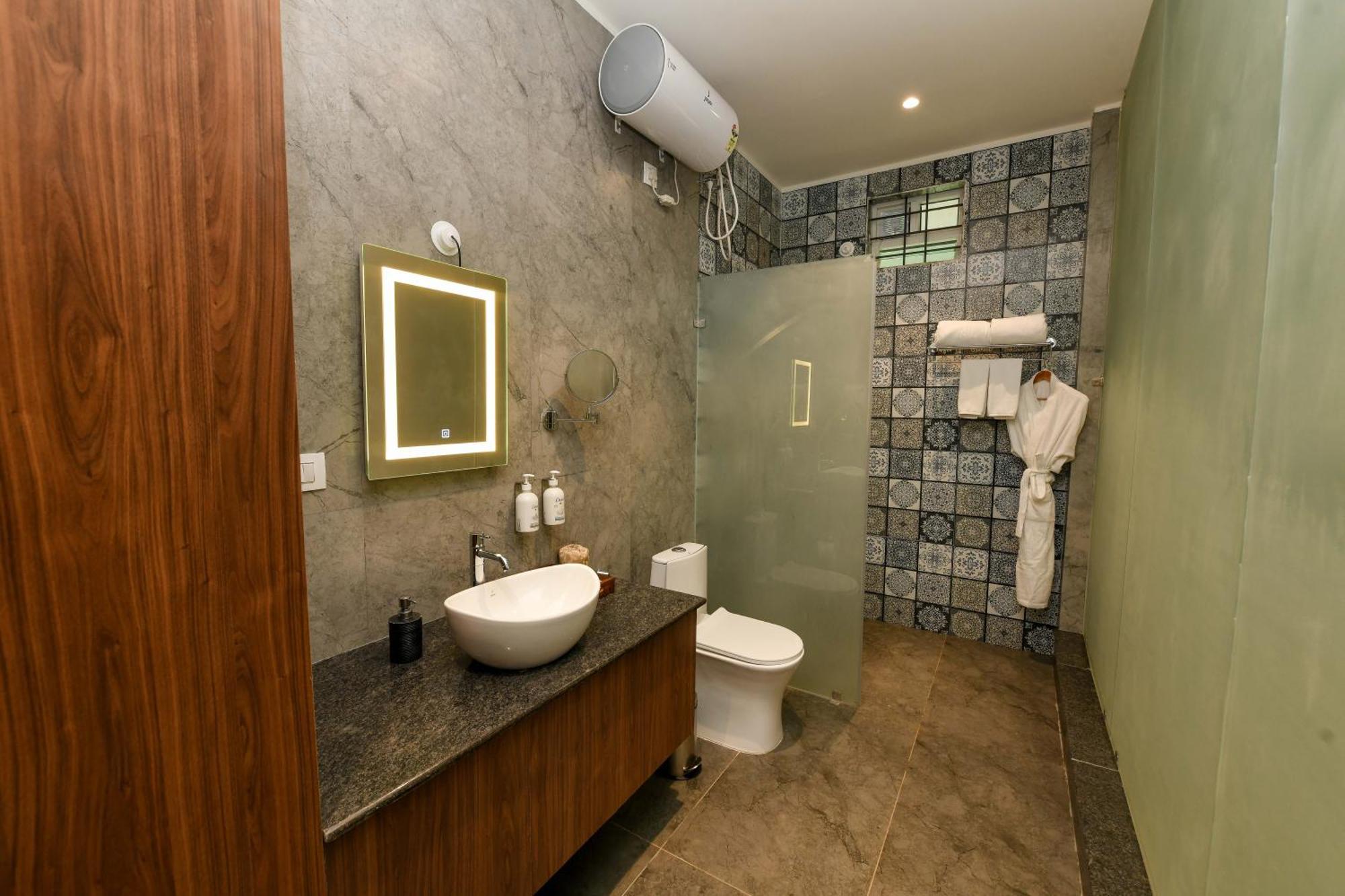 Inventree Aranya Resort & Spa 马迪凯里 外观 照片